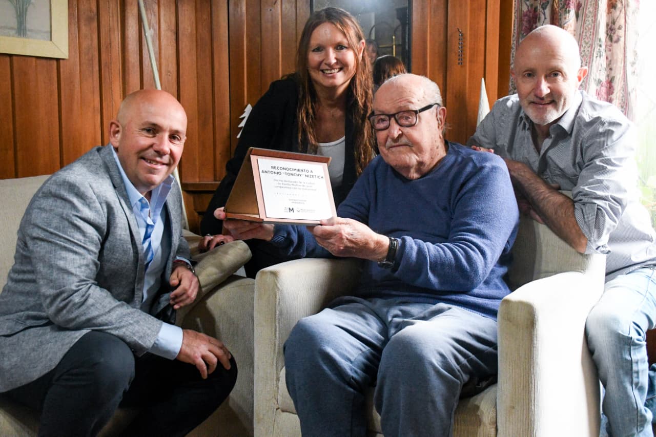 SASTRE: “ES FUNDAMENTAL QUE RECONOZCAMOS A LOS VECINOS QUE HAN HECHO DE PUERTO MADRYN LA CIUDAD QUE HOY ES”
