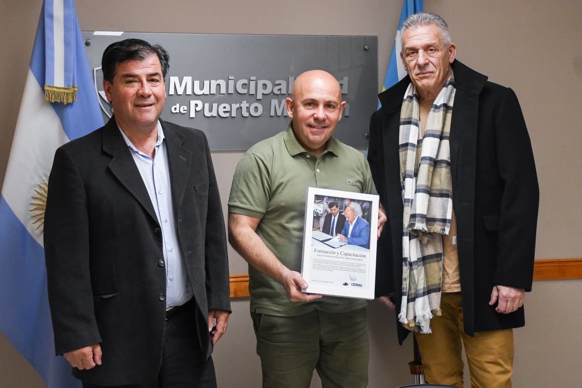 SASTRE SE REUNIÓ CON LAS AUTORIDADES DE LA ASOCIACIÓN DE CAPITANES, PILOTOS Y PATRONES DE PESCA