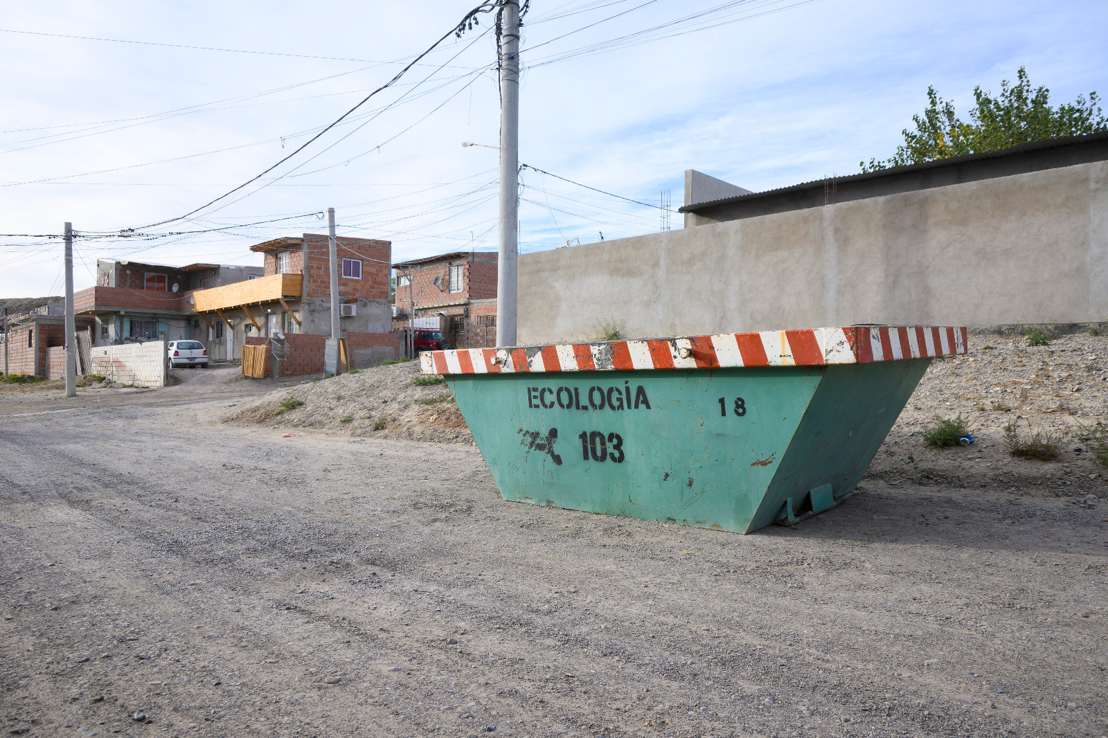 AVANZA LA CAMPAÑA DE LIMPIEZA EN DISTINTOS BARRIOS DE LA CIUDAD