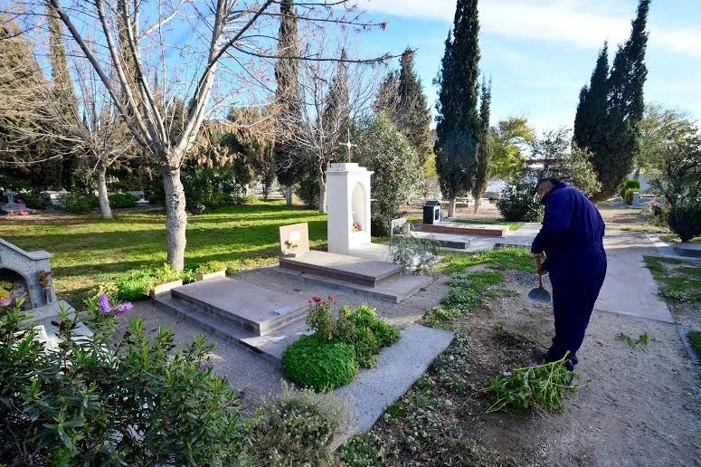 HABRÁ HORARIOS ESPECIALES EN EL CEMENTERIO POR EL DÍA DE LOS MUERTOS Y FALLECIDOS