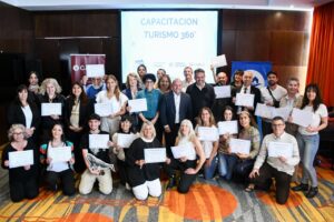 SASTRE ENTREGÓ LOS CERTIFICADOS A QUIENES REALIZARON LA CAPACITACIÓN “TURISMO 360°”