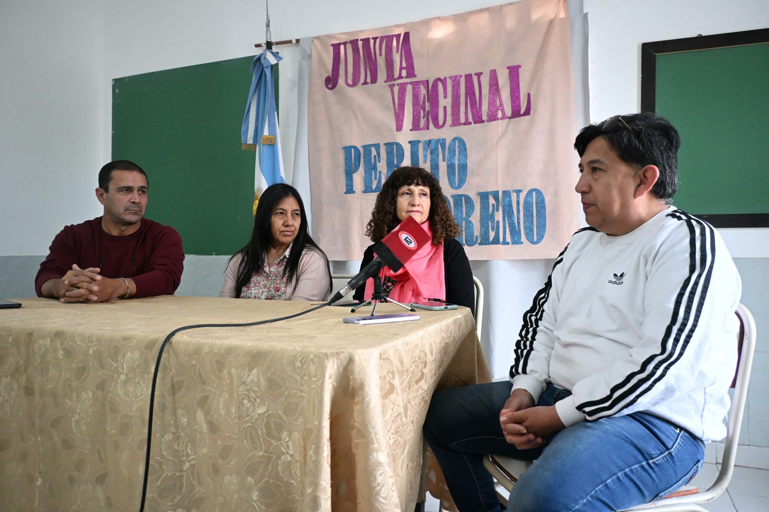 PRESENTARON LA CAMPAÑA “PONGÁMONOS EN VEREDA”