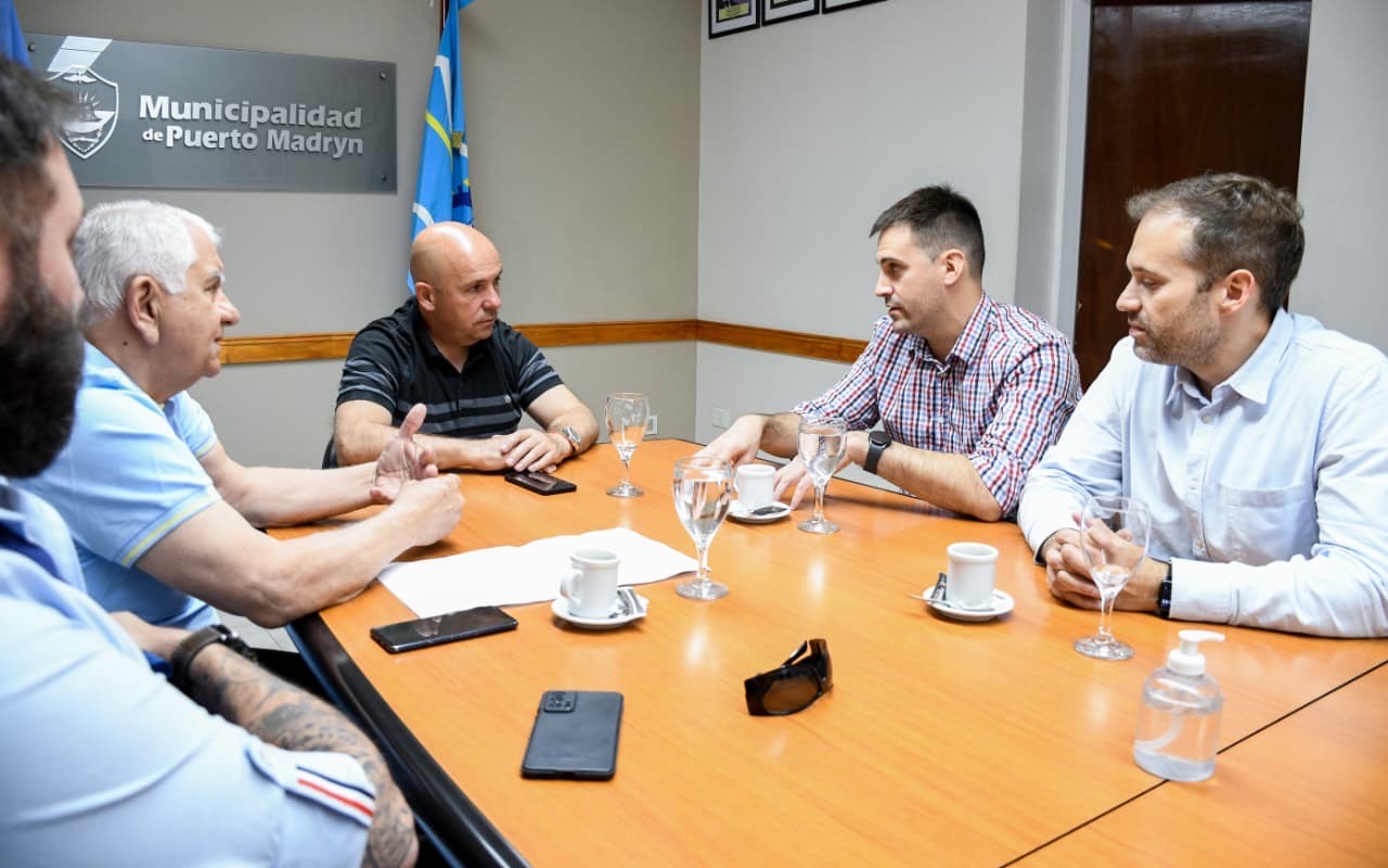 TRABAJO CONJUNTO CON EL SECTOR PRIVADO: SASTRE SE REUNIÓ CON LAS AUTORIDADES DE CIMA