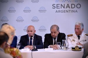 SASTRE EXPUSO EN EL SEMINARIO DE INTERESES MARÍTIMOS ARGENTINOS 2025 EN EL SENADO