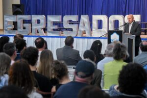 SASTRE ENCABEZÓ EL ACTO DE COLACIÓN DE LA FUNDACIÓN DE ALTOS ESTUDIOS EN CIENCIAS COMERCIALES
