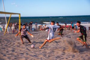 TORNEO DE FÚTBOL PLAYA PARA ADULTOS EN PUERTO MADRYN