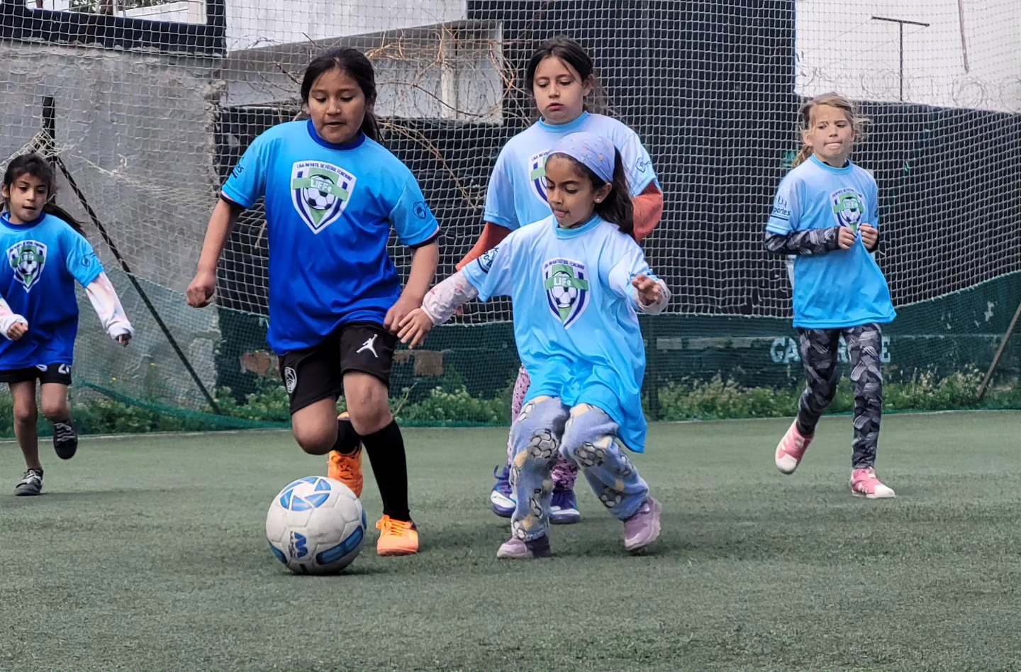 INVITAN A TALLER DE FÚTBOL FEMENINO