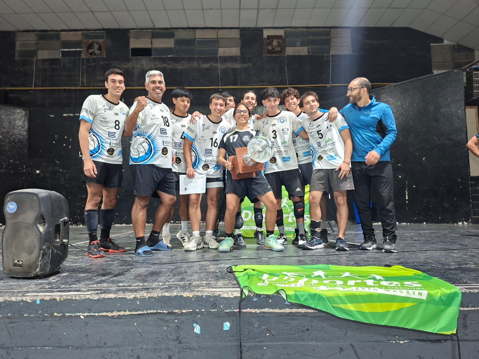LA LIGA SOCIAL DE VÓLEY DE PUERTO MADRYN CERRÓ UN EXITOSO 2025