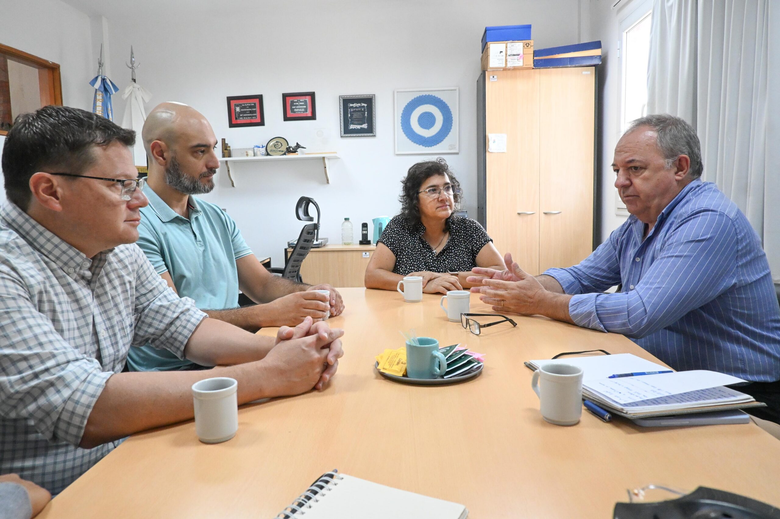 LA MUNICIPALIDAD IMPULSA UNA AGENDA ESTRATÉGICA CON LA UTN PARA FORTALECER EL VÍNCULO CON EL SECTOR PRODUCTIVO  