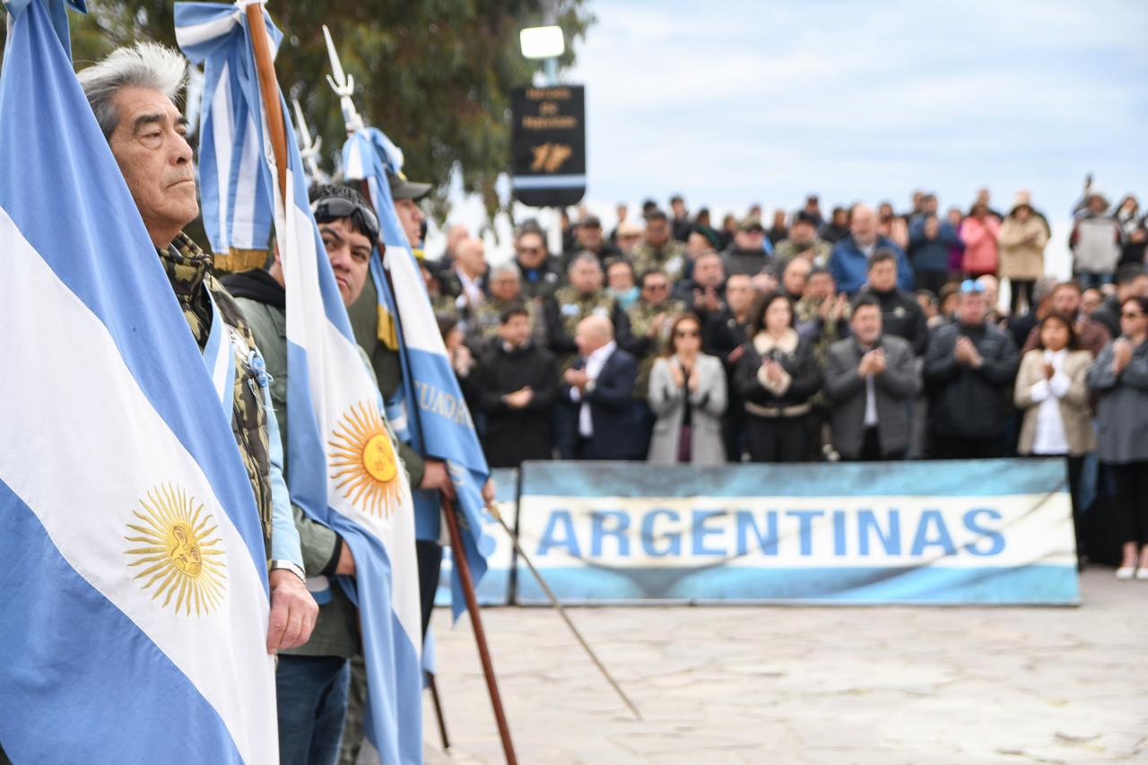 ACTIVIDADES POR EL 2 DE ABRIL: LLEGAN BUQUES DE LA ARMADA Y SE REALIZARÁN ACTOS CONMEMORATIVOS EN MADRYN