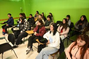 COMIENZA EN MADRYN LA INSCRIPCIÓN PARA EL CURSO DE INFORMANTES TURÍSTICOS 2026