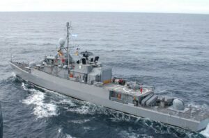 LLEGA LA CORBETA ARA ROBINSON A PUERTO MADRYN Y REALIZARÁ JORNADAS DE PUERTAS ABIERTAS