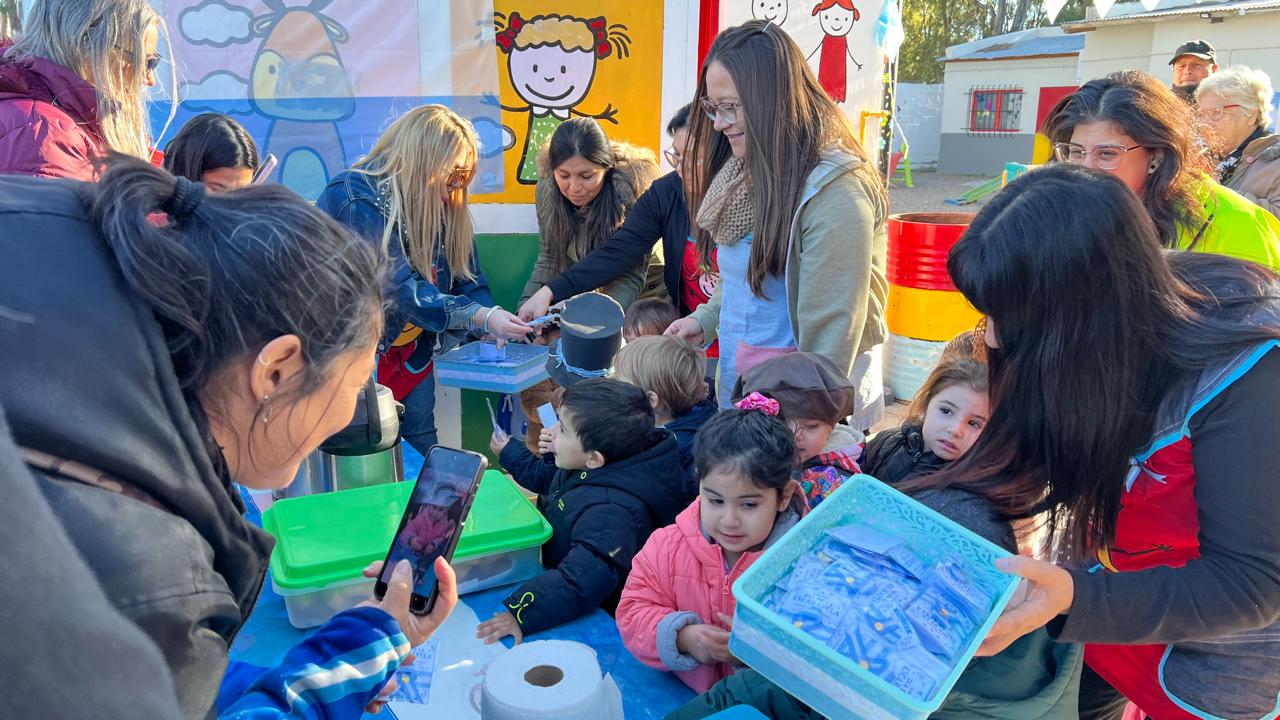 COMENZÓ LA SEMANA DE MAYO EN EL CPI EVITA CON ACTIVIDADES JUNTO A LA COMUNIDAD