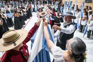 INVITAN A PARTICIPAR DE LA PEÑA PATRIÓTICA POR EL 9 DE JULIO