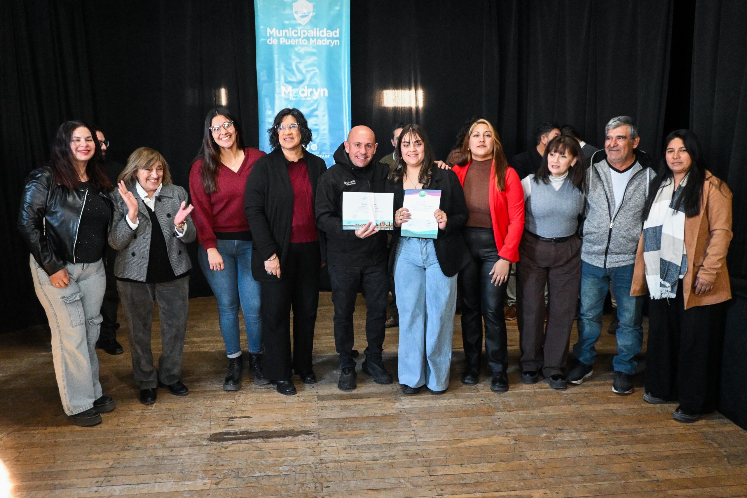 SASTRE ENCABEZÓ LA PROCLAMACIÓN DE LAS NUEVAS AUTORIDADES DE DISTINTAS ASOCIACIONES VECINALES