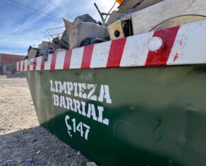 LA CAMPAÑA DE LIMPIEZA CONTINÚA EN LOS BARRIOS SAN MIGUEL Y MANUEL DEL VILLAR