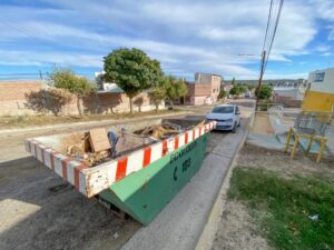 LA CAMPAÑA DE LIMPIEZA CONTINÚA EN LOS BARRIOS CONQUISTADORES DEL DESIERTO Y COLONOS GALESES